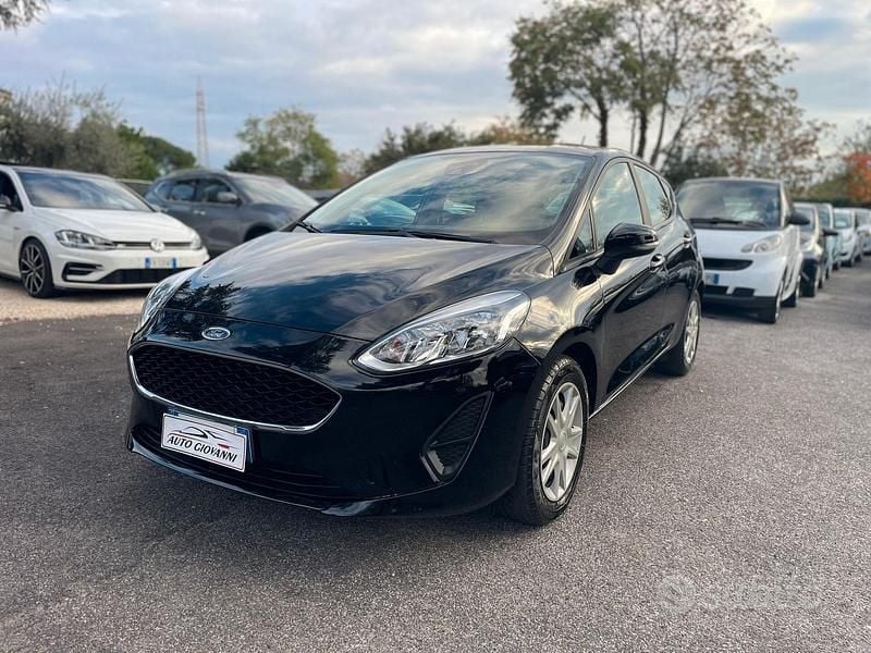 Nero Usata 2019 Ford Fiesta Berlina | 7990 € (Super prezzo) - Immagine 1/4