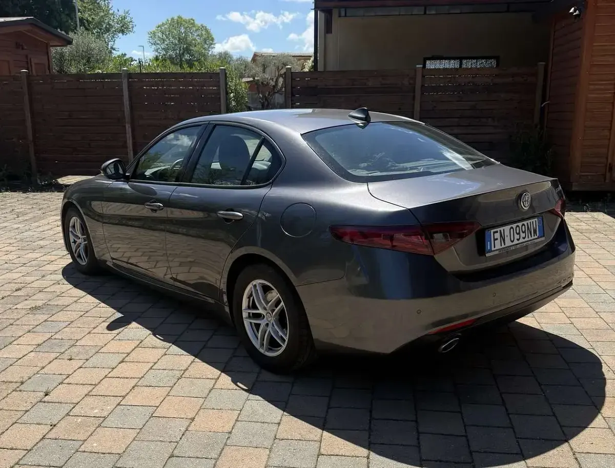 Usata Alfa Romeo Giulia Business 150 CV (110 kW) 2018 Other Berlina