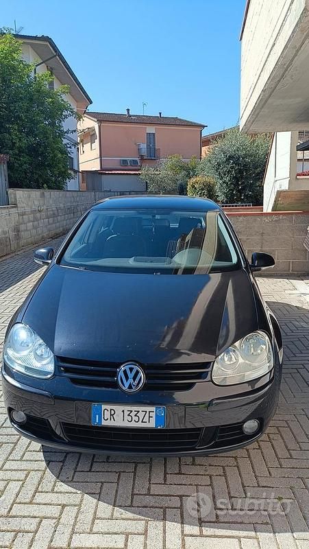 Usata VW Golf IV 140 CV (102 kW) 2004 Nero Berlina