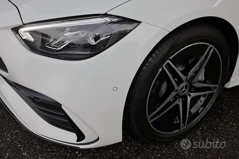 Gebraucht Mercedes C180 AMG line 170 PS (125 kW) 2025 Weiß Kombi
