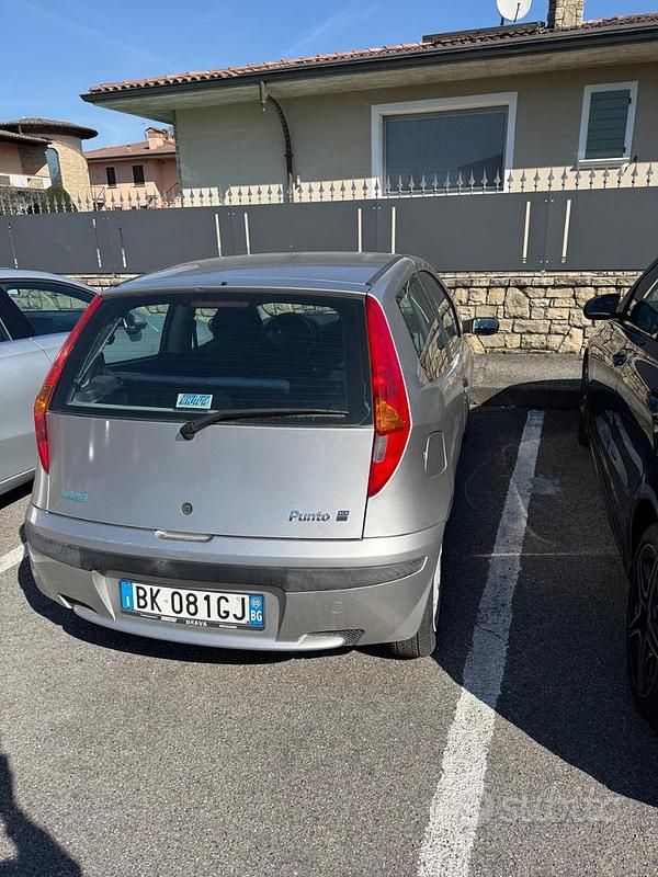 Usata Fiat Punto 2000 Grigio Utilitaria