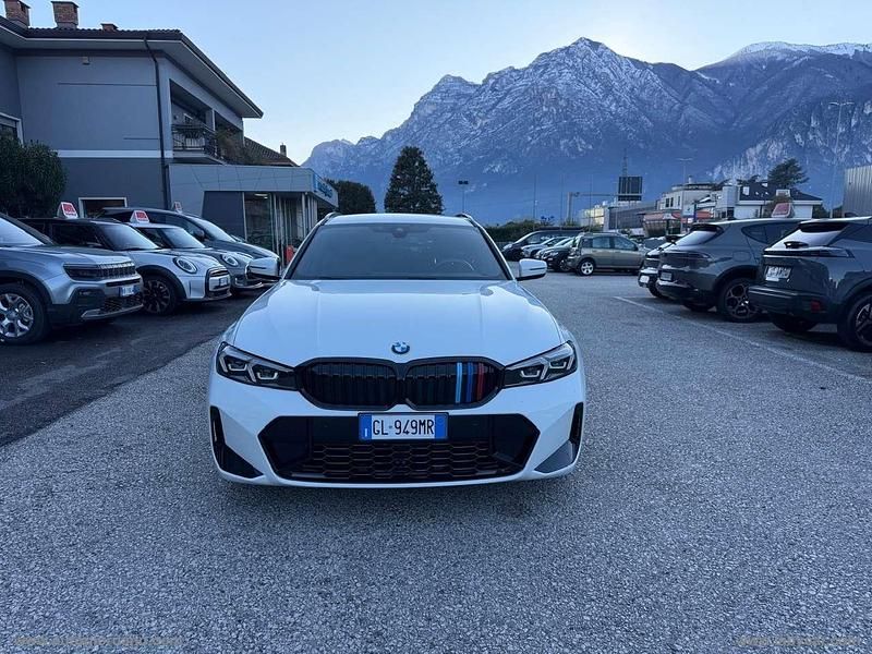Usata BMW 320 M Sport 190 CV (139 kW) 2022 Bianco Station wagon