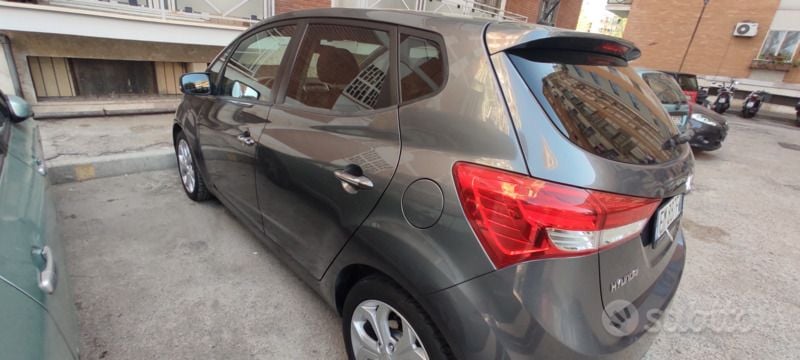 Usata Hyundai ix20 Style 90 CV (66 kW) 2012 Grigio Utilitaria