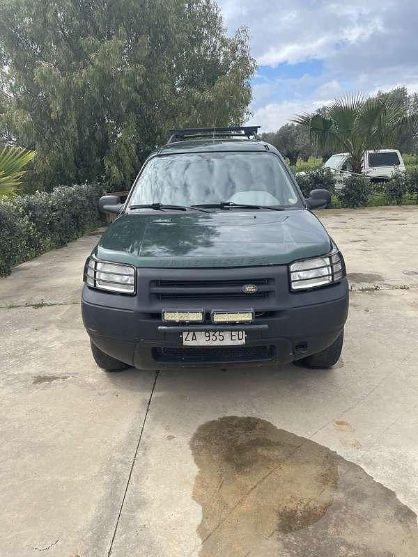 Usata Land Rover Freelander 111 CV (81 kW) 2001 Verde SUV