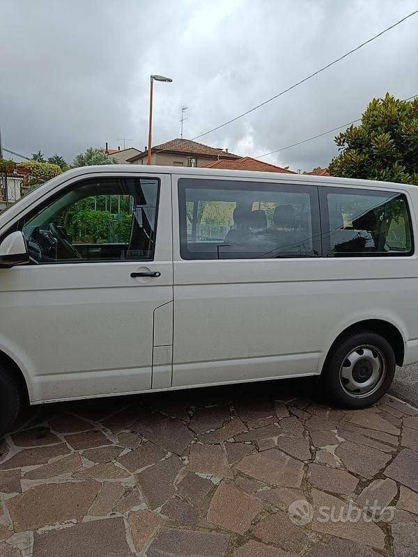 Bianco Usata 2018 VW Caravelle Monovolume | 28.000 € (Buon prezzo) - Immagine 1/4