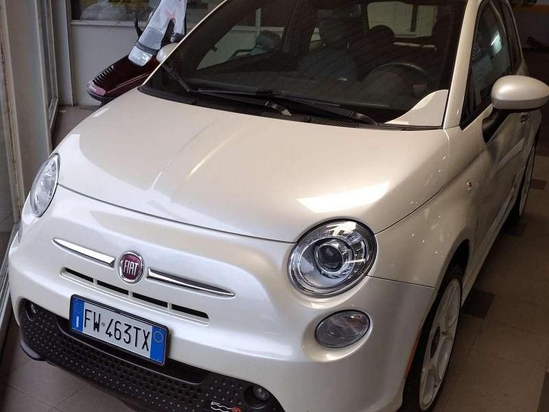 Usata Fiat 500e 83 kW (113 CV) 2019 Bianco Utilitaria