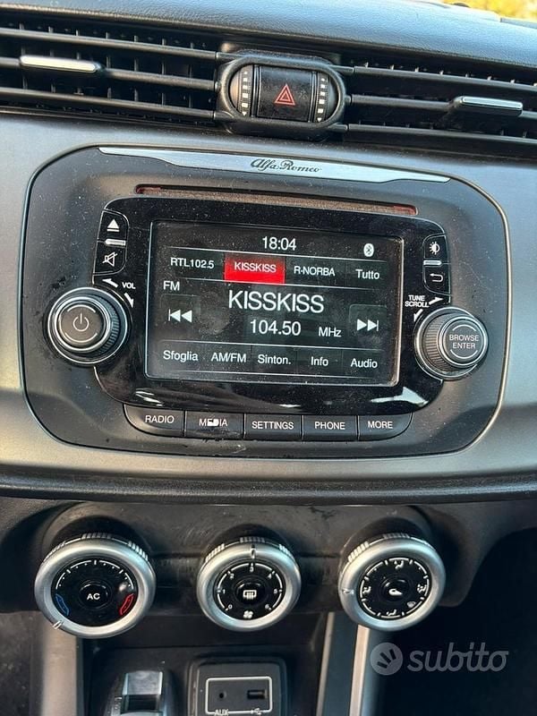 Usata Alfa Romeo Giulietta 120 CV (88 kW) 2015 Nero Utilitaria