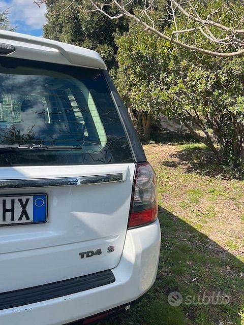 Usata Land Rover Freelander 2 2012 Bianco SUV