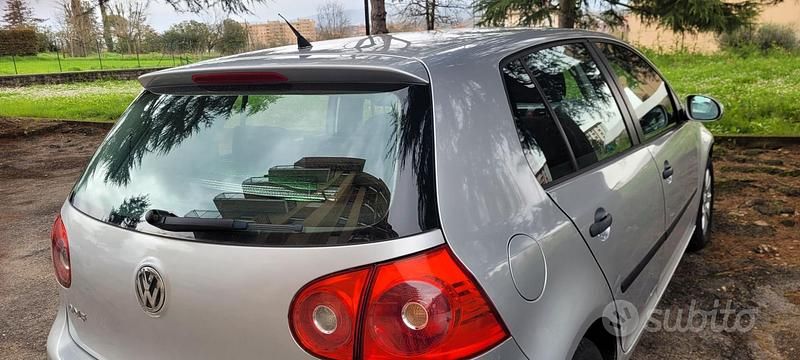 Usata VW Golf VI 105 CV (77 kW) 2009 Grigio Utilitaria