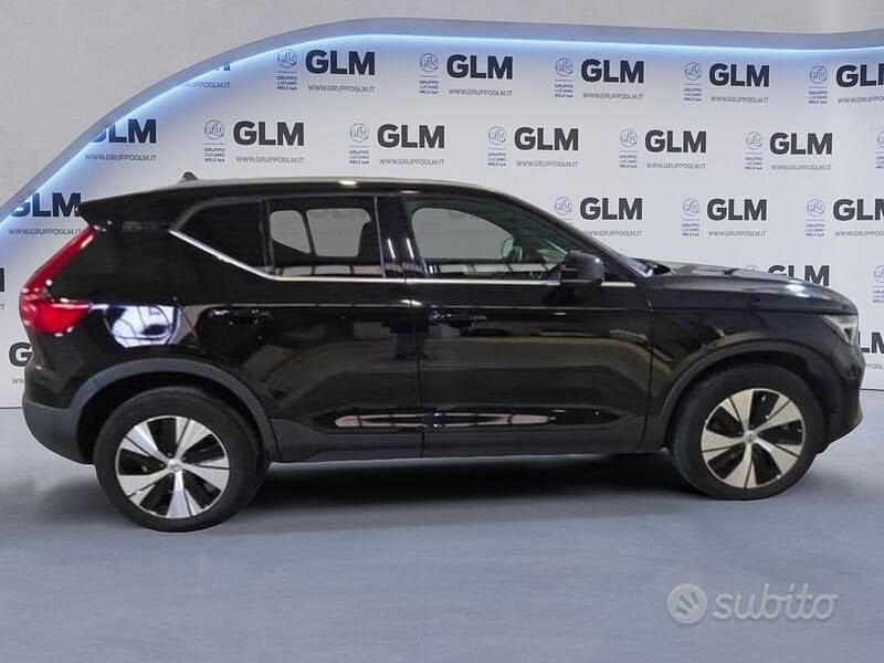 Usata Volvo XC40 Core 211 CV (155 kW) 2022 Nero SUV