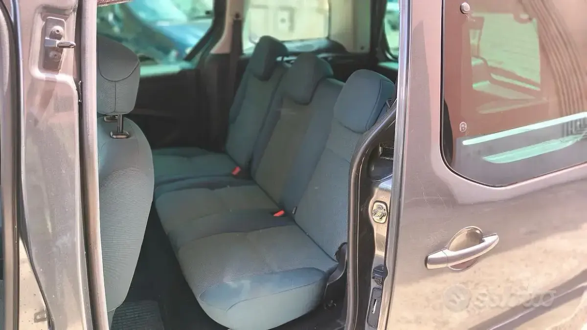 Usata Citroën e-Berlingo 99 CV (72 kW) 2017 Grigio Monovolume