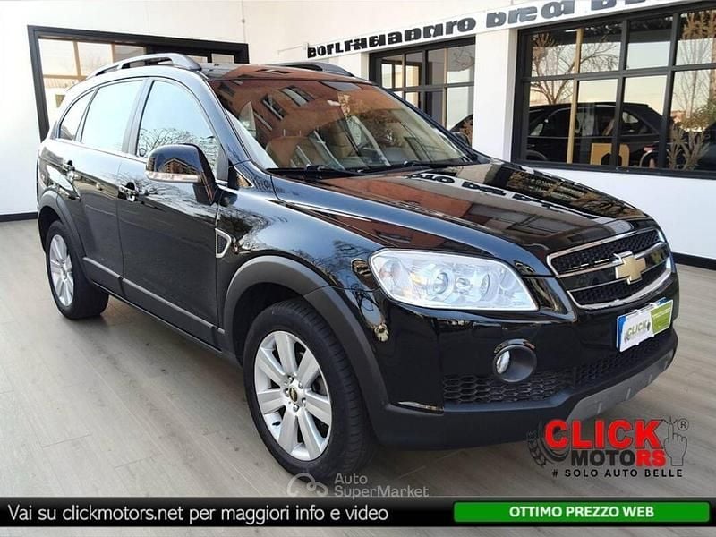 Begagnad Chevrolet Captiva LT 150 HK (110 kW) 2007 Svart SUV