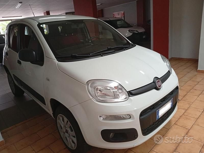 Usata Fiat Panda 4x4 84 CV (61 kW) 2019 Bianco Utilitaria