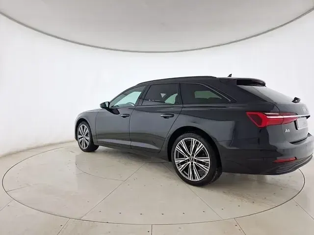 Nuova Audi A6 Business 204 CV (150 kW) 2025 Nero mythos metallizzato Station wagon