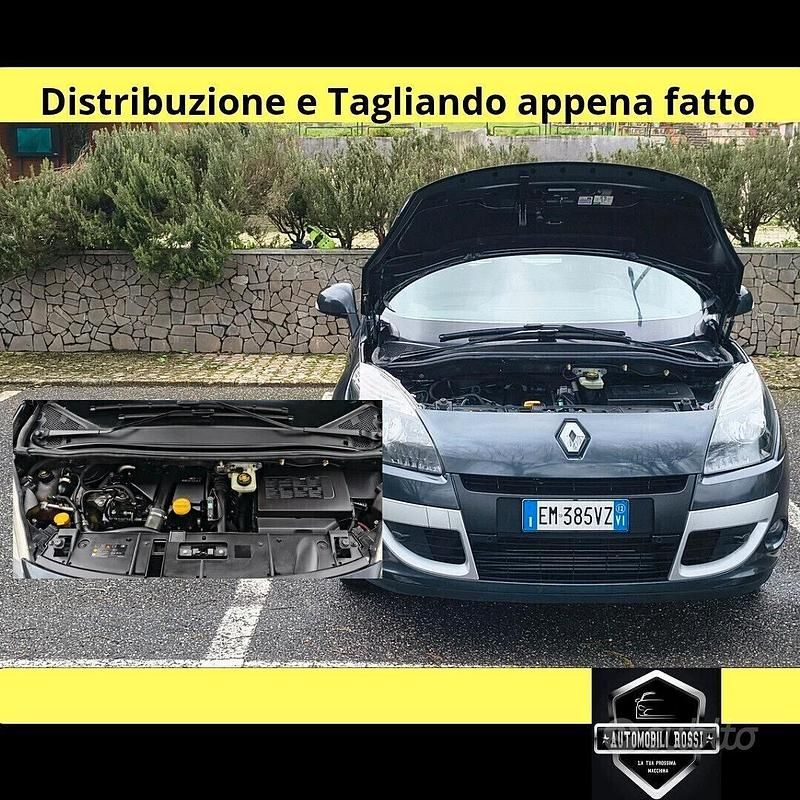 Usata Ford C-MAX Titanium 115 CV (84 kW) 2012 Grigio Monovolume