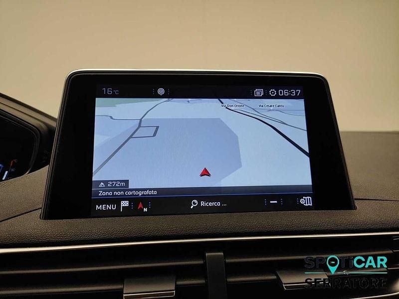 Usata Peugeot 3008 Active 131 CV (96 kW) 2018 Arancione SUV