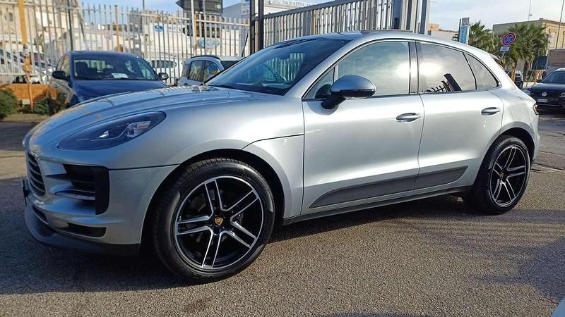 Usata Porsche Macan 245 CV (180 kW) 2020 Argento SUV