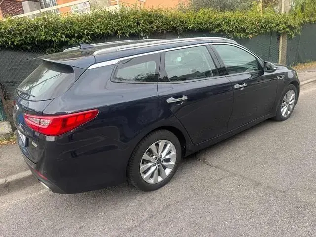 Usata Kia Optima 141 CV (103 kW) 2017 Nero metallizzato Station wagon