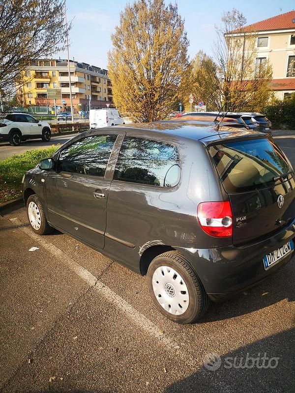 Usata VW Fox 2008 Grigio Utilitaria