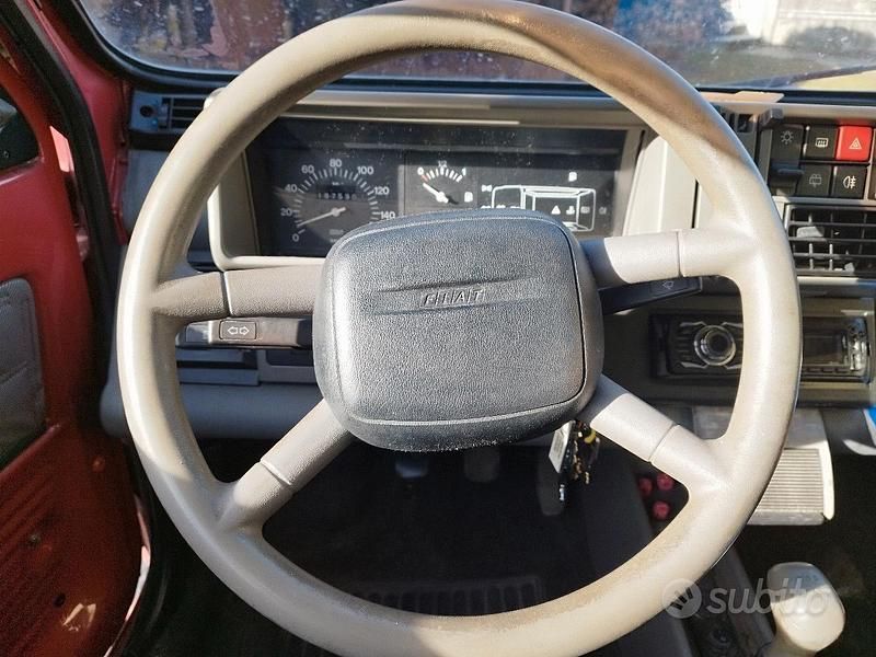 Usata Fiat Panda 45 CV (33 kW) 2001 Rosso Utilitaria