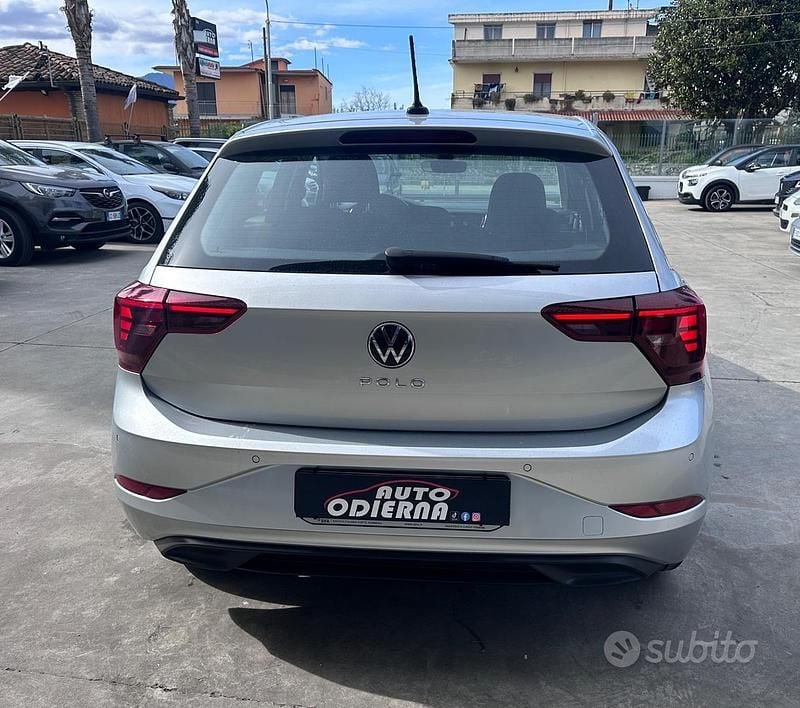 Usata VW Polo Style 95 CV (69 kW) 2023 Grigio Utilitaria