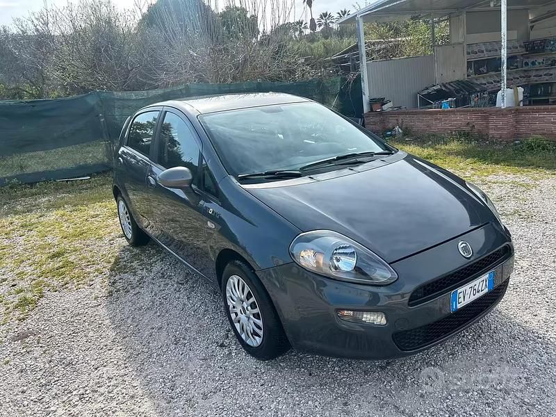 Usata Fiat Grande Punto 2014 Utilitaria