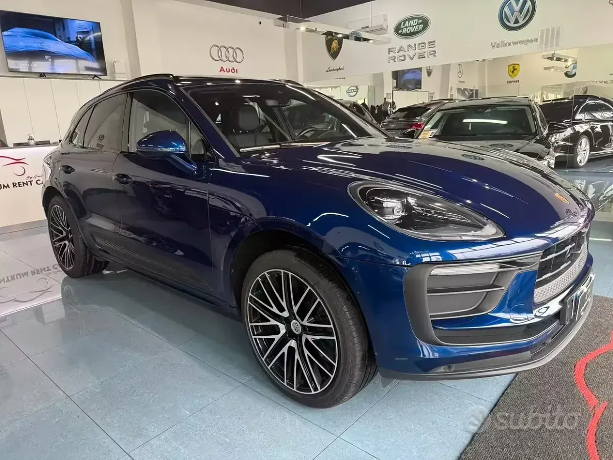 Usata Porsche Macan 265 CV (194 kW) 2021 Blu/azzurro SUV