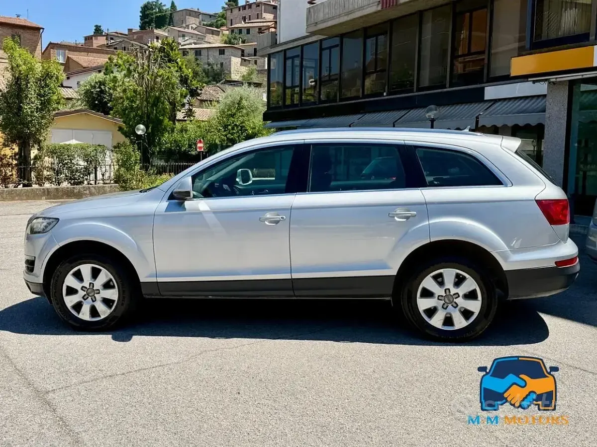 Usata Audi Q7 Advanced 239 CV (175 kW) 2010 Grigio SUV