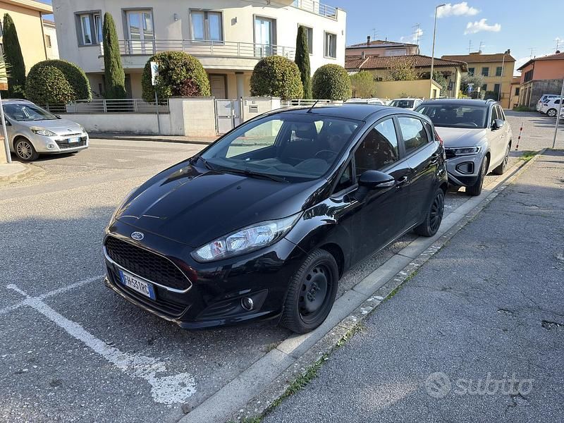 Usata Ford Fiesta 2017 Nero Berlina