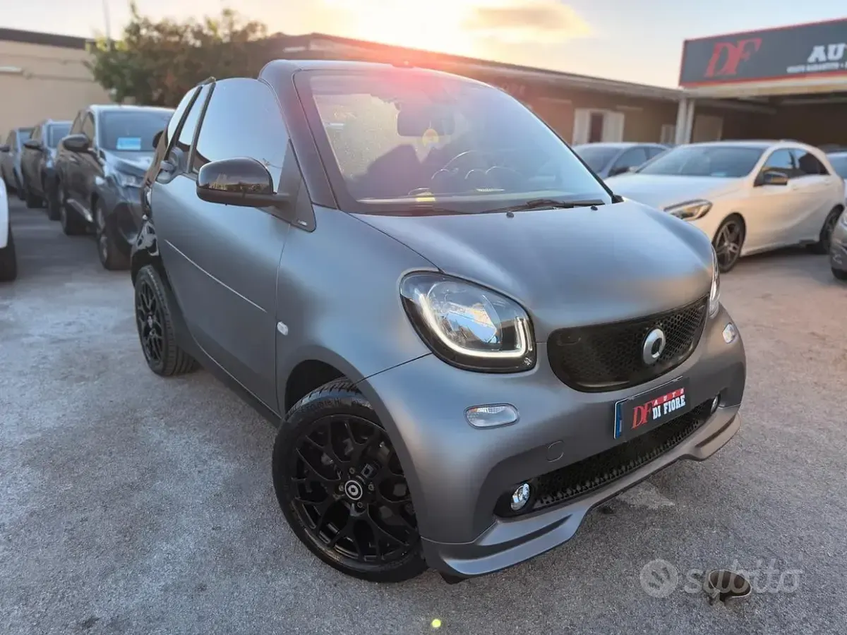 Usata Smart ForTwo Cabrio Passion 71 CV (52 kW) 2016 Grigio Cabrio