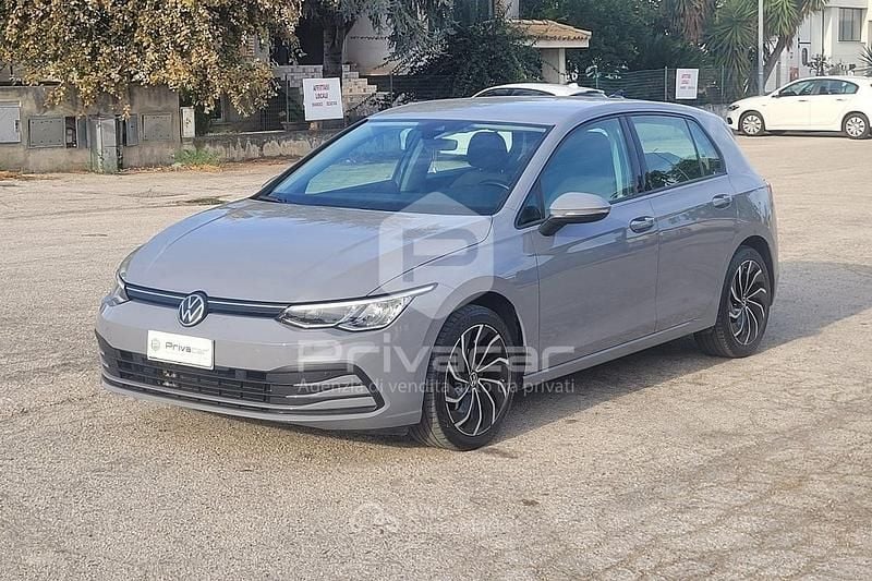 Gray Usata 2020 VW Golf VII Life Tre volumi | 16.990 € (Ottimo prezzo) - Immagine 1/4