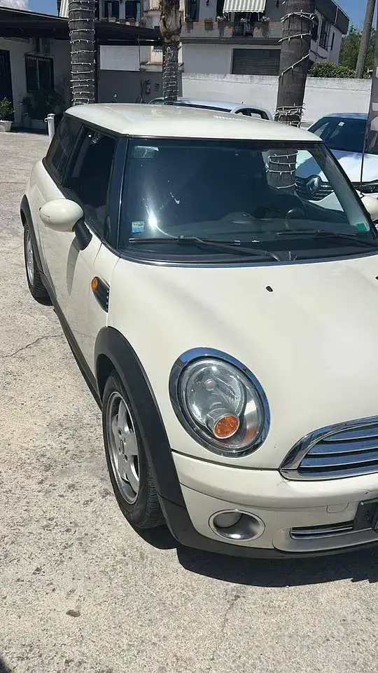 Usata Mini Cooper Chili 120 CV (88 kW) 2007 Bianco Utilitaria