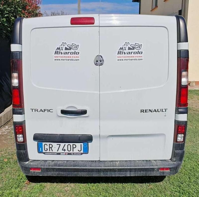 Usata Renault Trafic 90 CV (66 kW) 2015 Monovolume