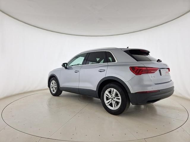 Usata Audi Q3 Advanced 150 CV (110 kW) 2021 Argento fioretto metallizzato SUV