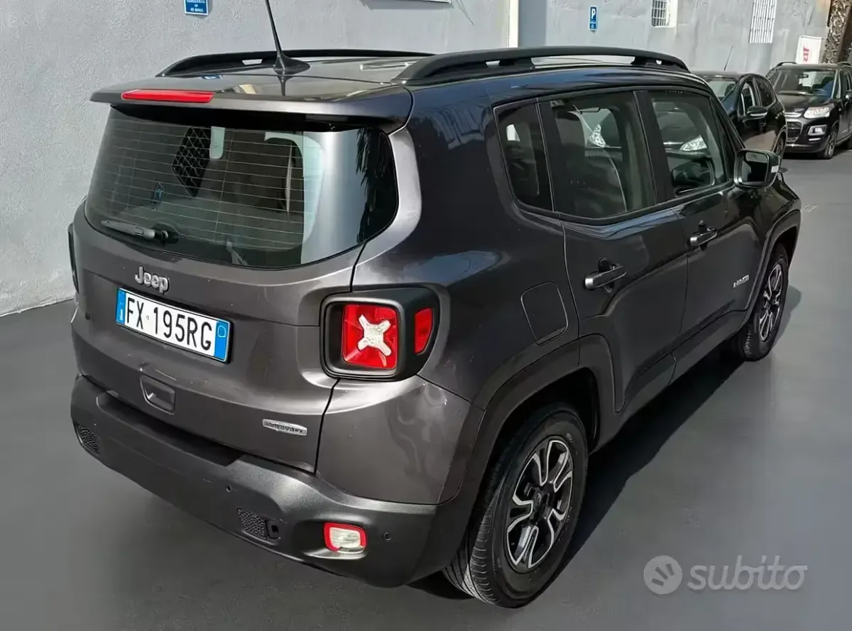 Usata Jeep Renegade Longitude 120 CV (88 kW) 2019 Grigio SUV