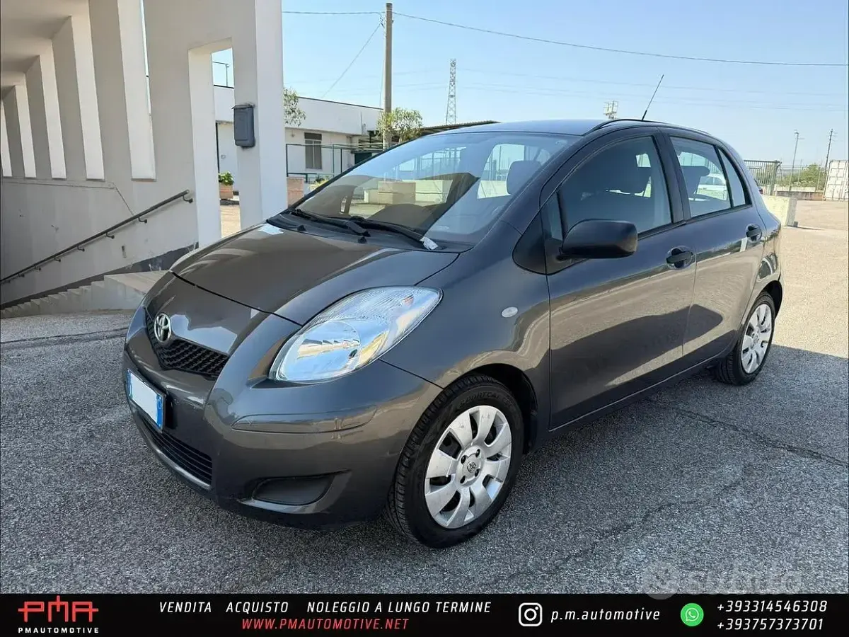 Usata Toyota Yaris 90 CV (66 kW) 2009 Utilitaria