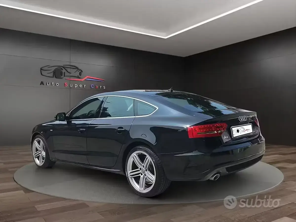Usata Audi A5 Sportback Comfort 239 CV (175 kW) 2010 Nero Utilitaria