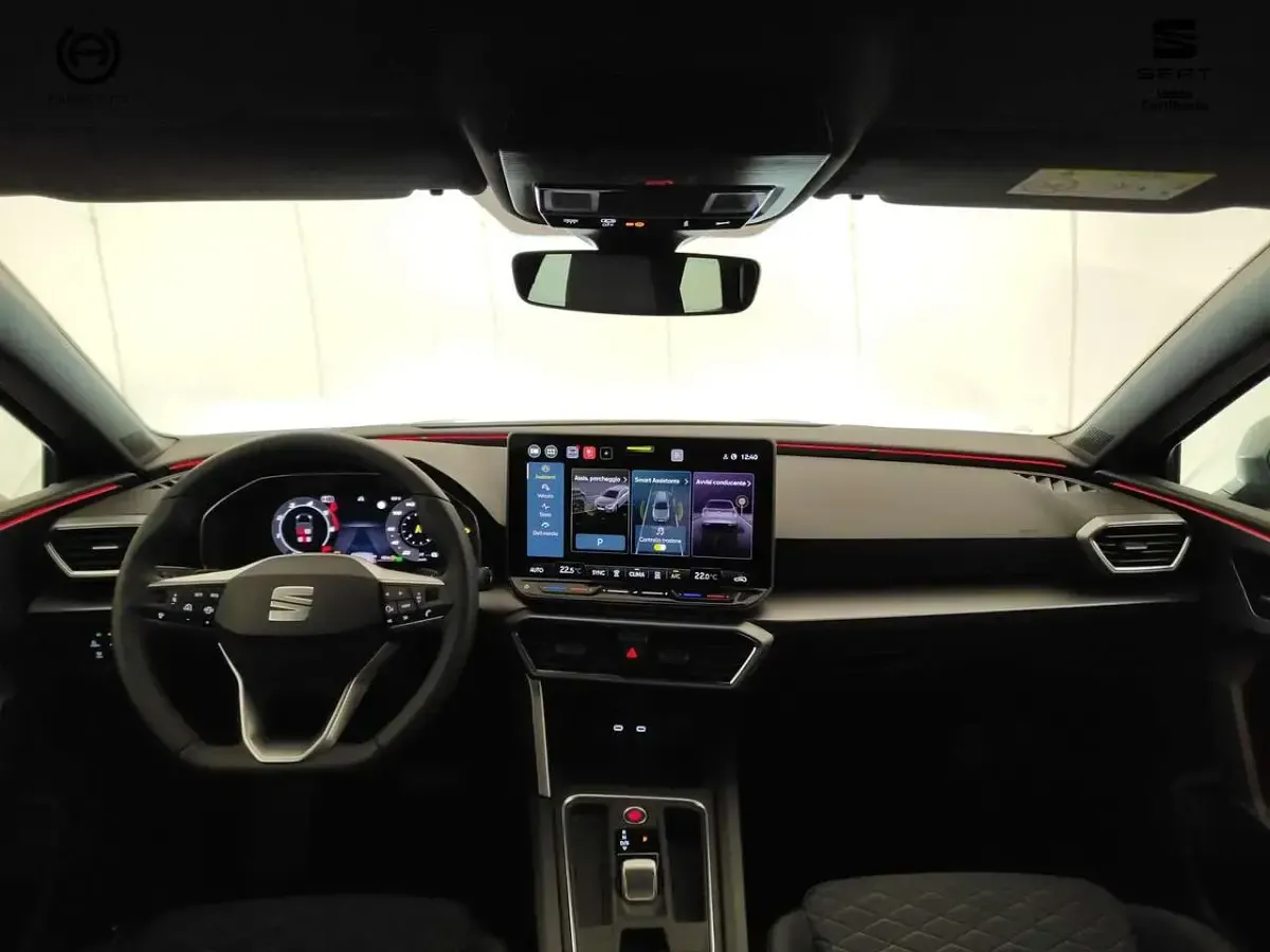 Nuova Seat Leon FR 150 CV (110 kW) 2025 Nero Station wagon