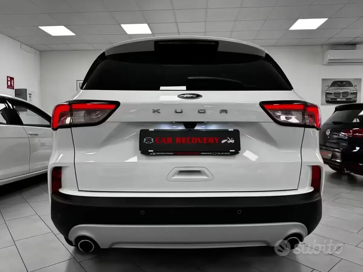 Usata Ford Kuga Titanium 120 CV (88 kW) 2021 Bianco SUV