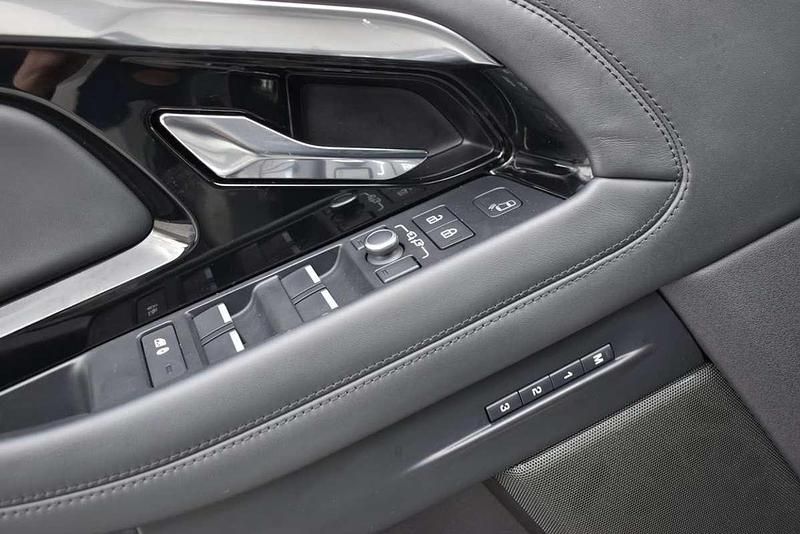 Usata Land Rover Range Rover evoque 300 CV (220 kW) 2021 Grigio SUV