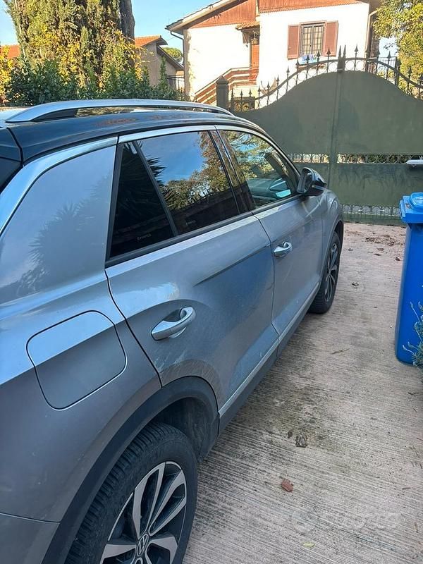 Usata VW T-Roc Style 2024 Grigio SUV
