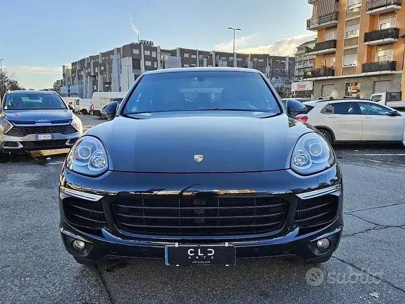 Usata Porsche Cayenne 250 CV (183 kW) 2017 Nero SUV
