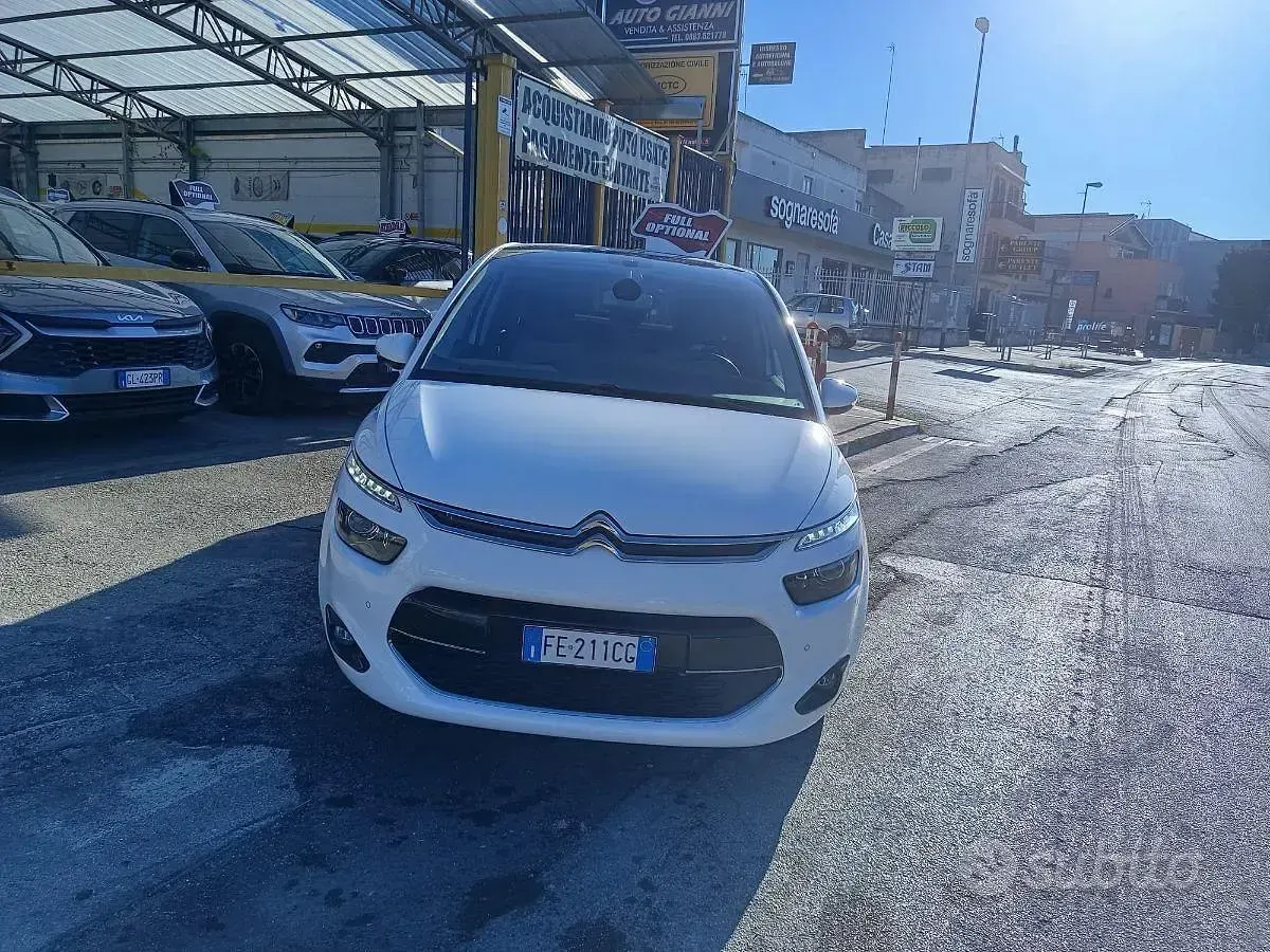 Begagnad Citroën C4 Picasso Intensive 120 HK (88 kW) 2016 Vit Minibuss