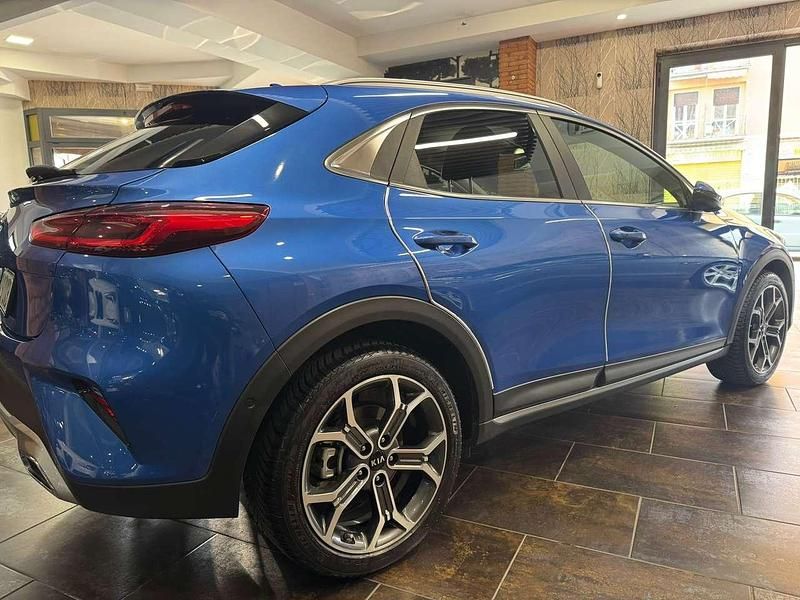 Usata Kia XCeed 160 CV (117 kW) 2022 Blu SUV