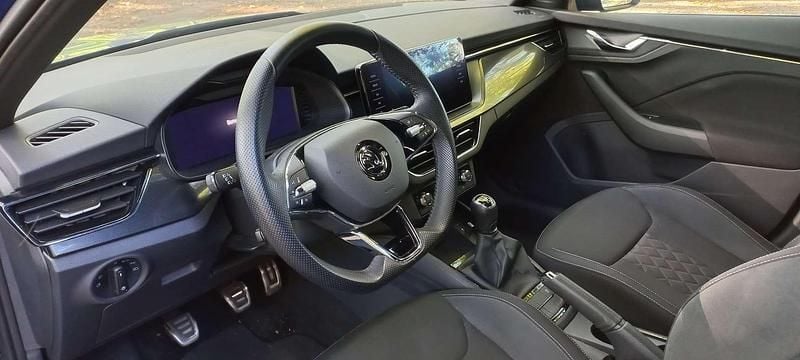 Usata Skoda Kamiq Style 110 CV (80 kW) 2023 Blu/azzurro SUV