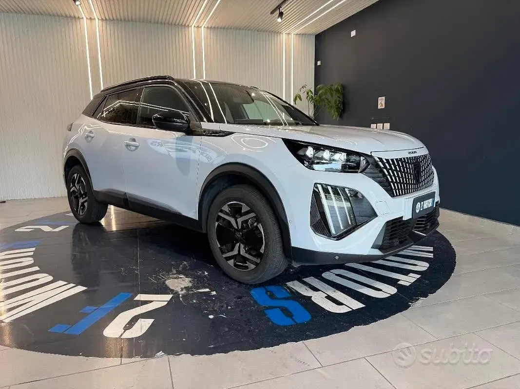 Usata Peugeot 2008 GTi 145 CV (106 kW) 2024 Bianco SUV