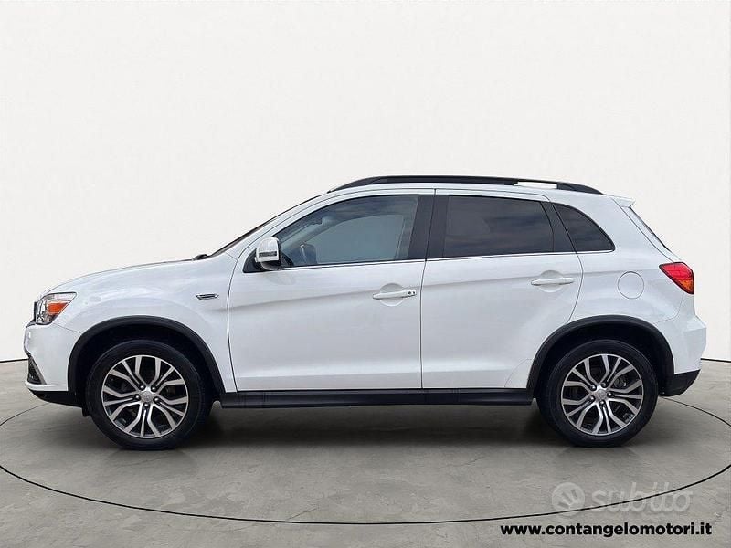 Usata Mitsubishi ASX Instyle 114 CV (83 kW) 2019 Bianco SUV