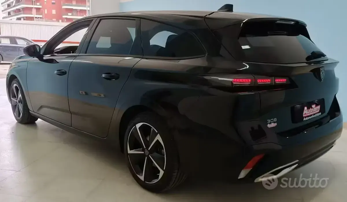 Usata Peugeot 308 Allure 131 CV (96 kW) 2023 Nero Station wagon