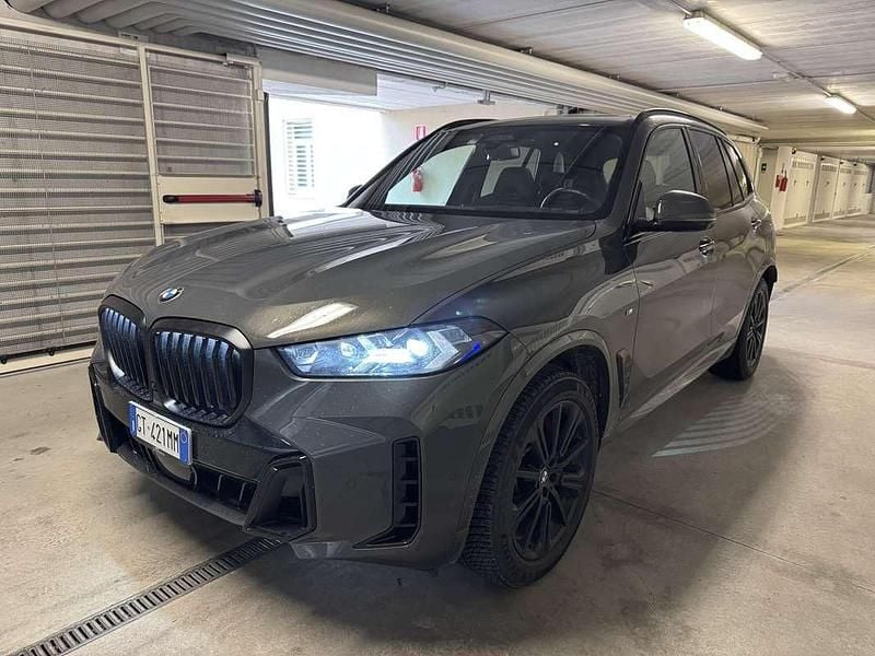 Usata BMW X5 M Sport 352 CV (258 kW) 2024 Grigio SUV
