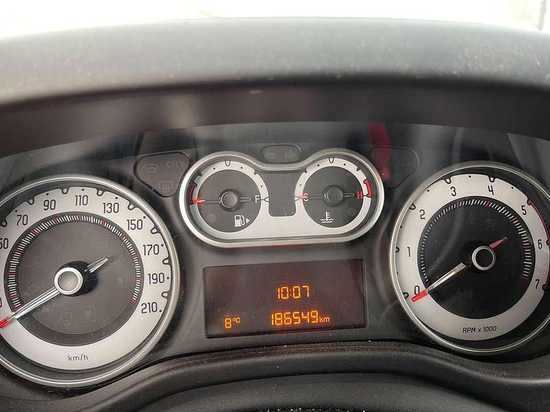 Usata Fiat 500L Lounge 84 CV (61 kW) 2012 Monovolume